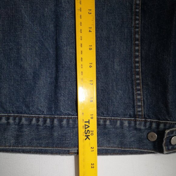 J. Crew Ladies Medium Wash Size Medium Button Front Jean Jacket - Picture 11 of 11